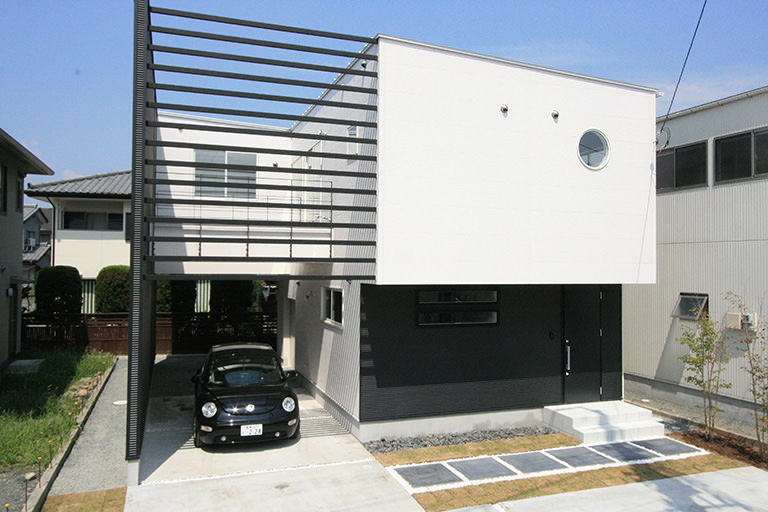 ガレージ付住宅 | デザイン住宅の株式会社ぶすじま建設